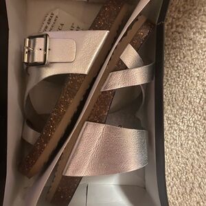 never been worn